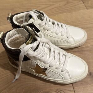 Brand new vintage havana kids size one shoes